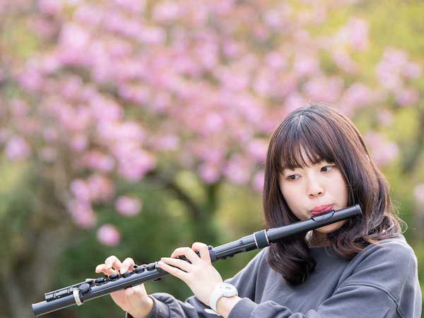フルート奏者